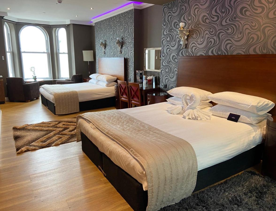 Halvard Hotel Douglas Esterno foto