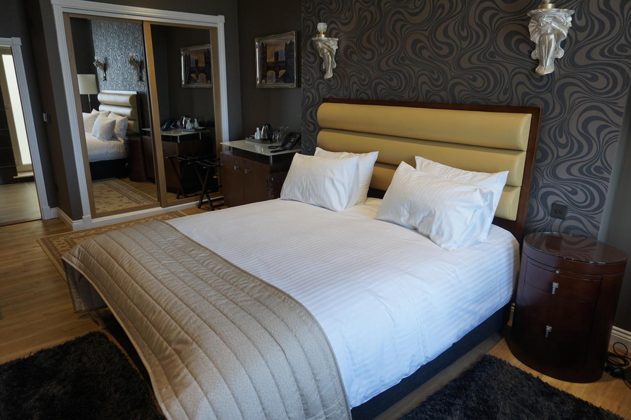 Halvard Hotel Douglas Esterno foto