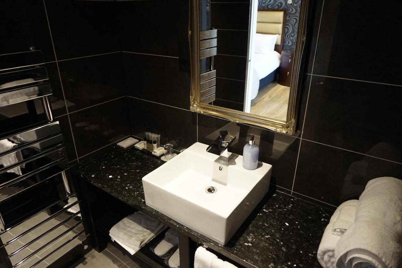 Halvard Hotel Douglas Esterno foto