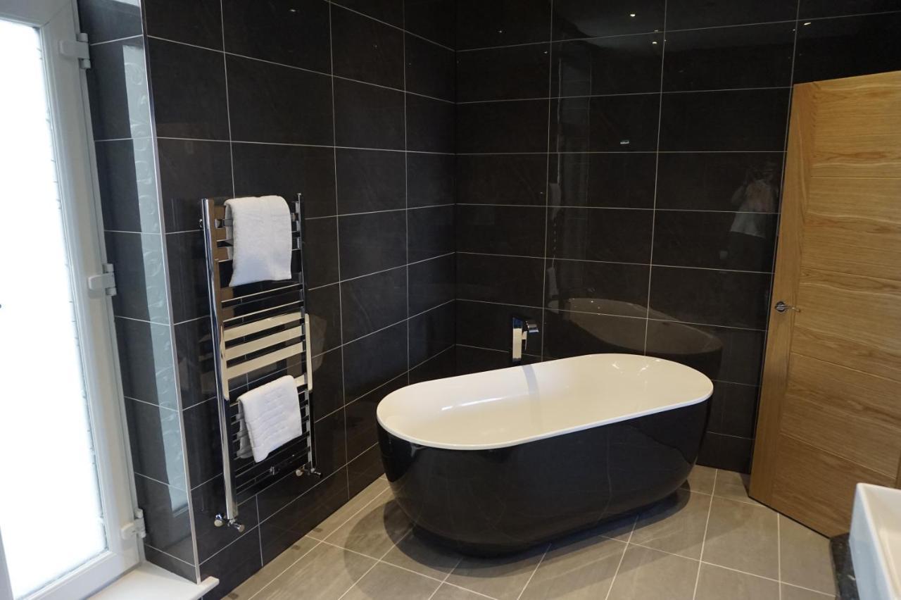 Halvard Hotel Douglas Esterno foto